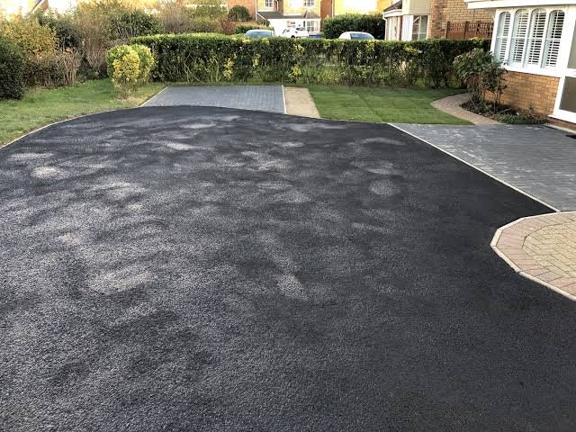 Tarmac driveway